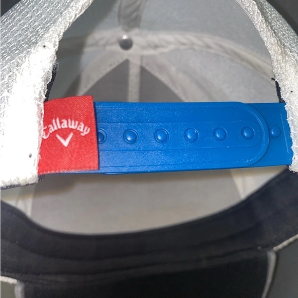 Callaway Snap Back Hat Charcoal with Red and Blue Stripe Design and White Mesh - Picture 7 of 7